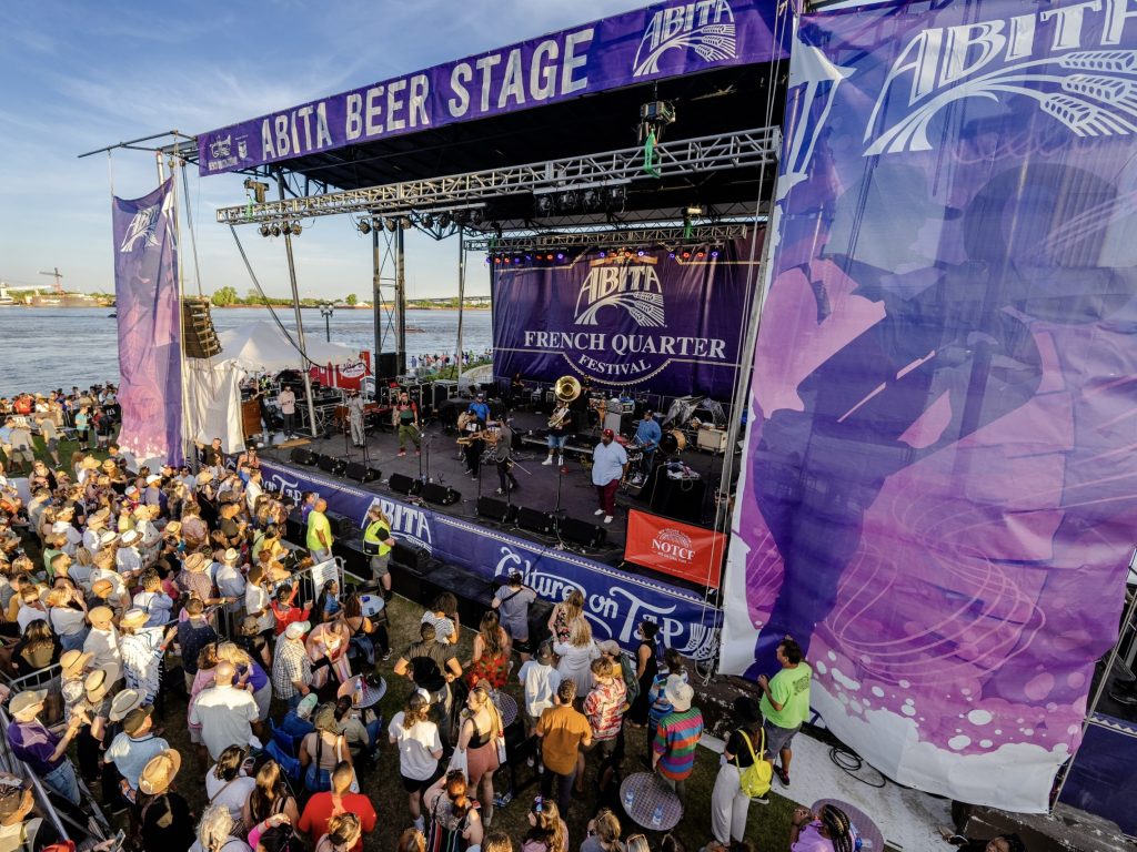 Mesh stage scrim, banners, and backdrop (photo by Josh Brasted)