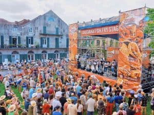 Mesh stage scrim, banners, and backdrop (photo by Justen Williams)
